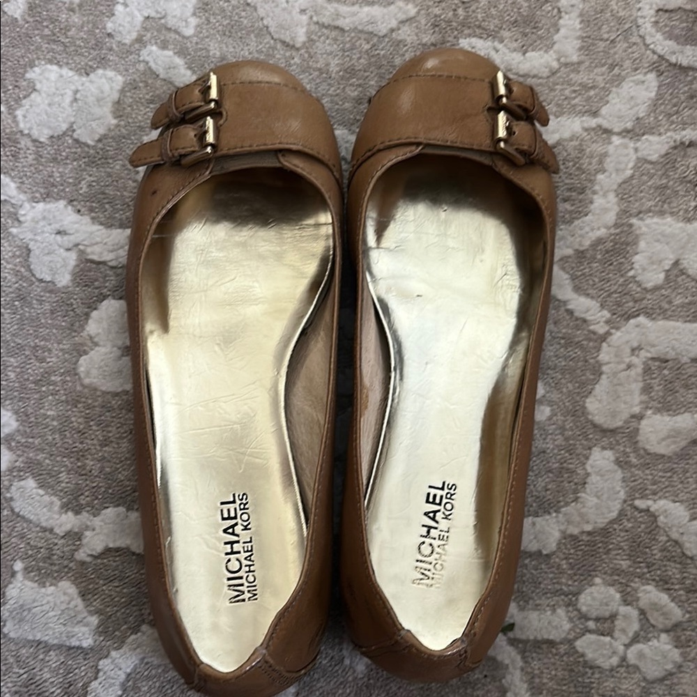 Michael Kors Austin Tan Flats with Gold Buckles. Size 8.